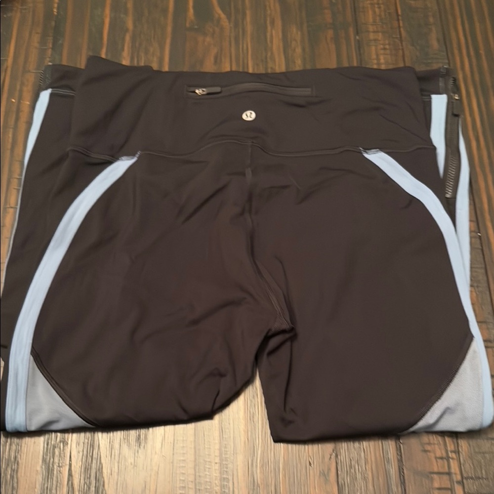 Lululemon Athletica Black and Blue Leggings